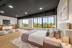 6L0A4981 virtually staged.jpeg