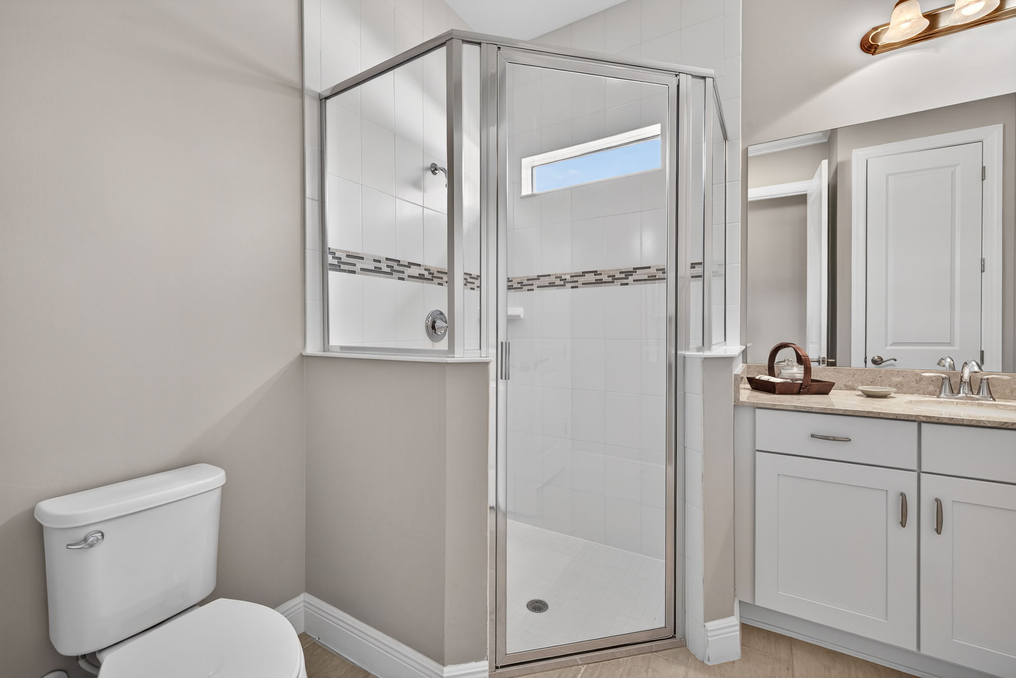 Guest Bathroom 1 -  1 of 2