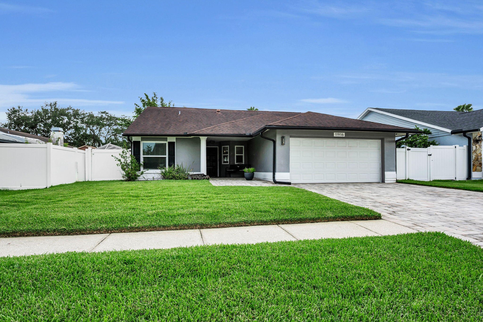 Front Exterior2