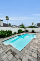 Pool2