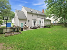  Photo 48
