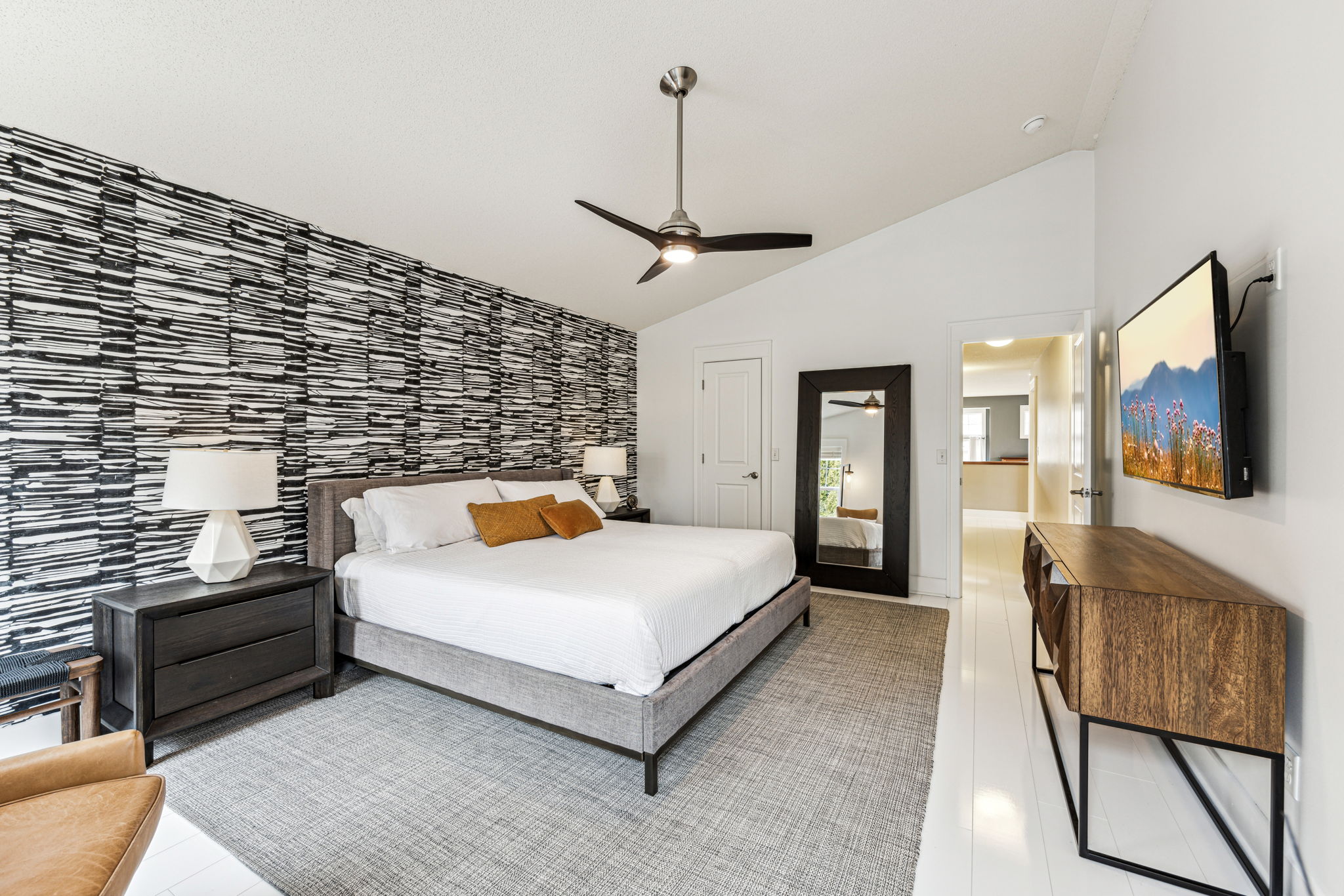18_Interior