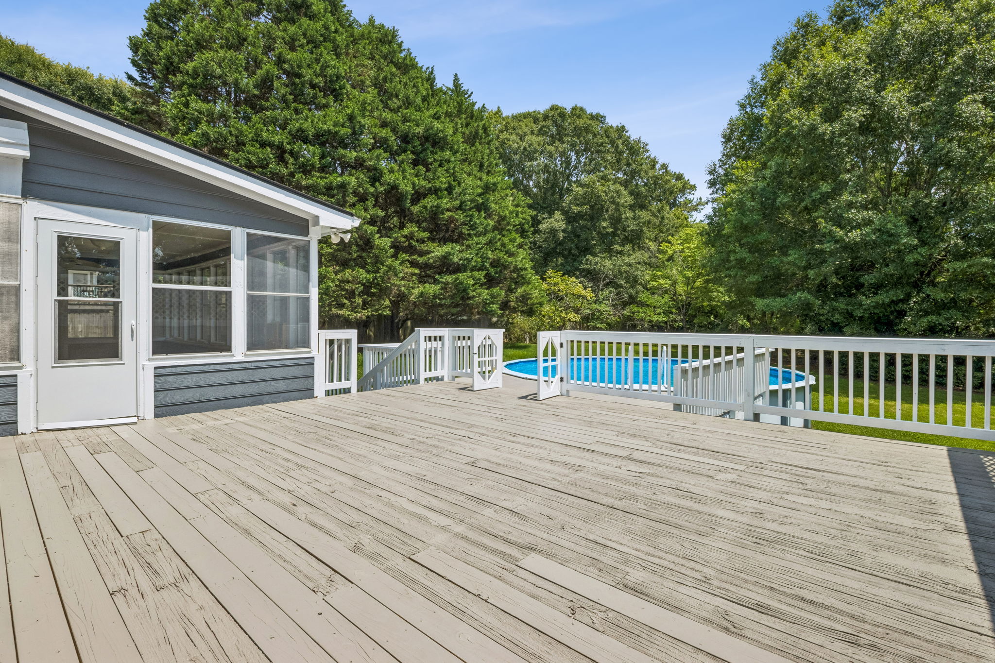 Deck