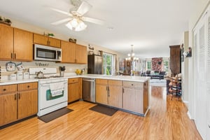 Sumac Trl-S1507-018.jpg