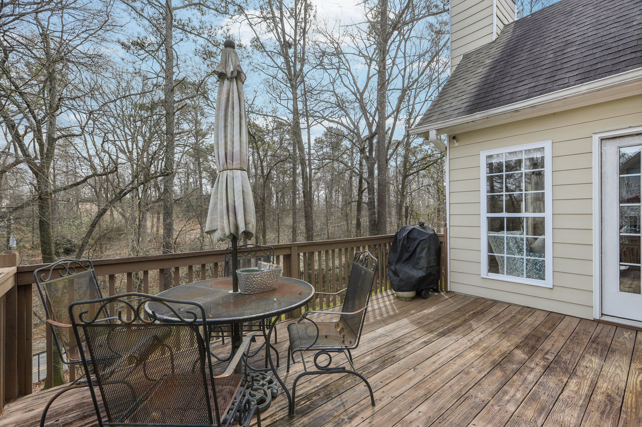 Vinings Place Cir-L2201-048.jpg