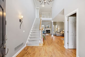 Vinings Place Cir-L2201-006.jpg