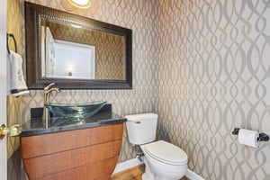 Vinings Place Cir-L2201-023.jpg