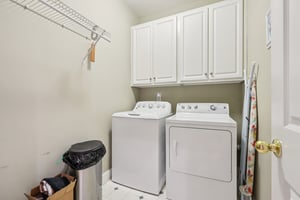 Vinings Place Cir-L2201-024.jpg