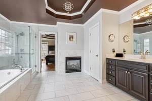 Vinings Place Cir-L2201-032.jpg