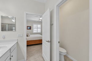  Photo 49