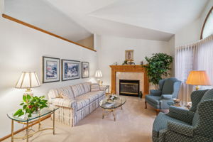 03_Interior