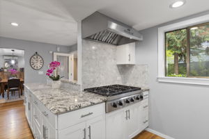 Granite counters - 6 burner Viking stove.