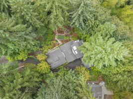 Bird’s-eye view of the entire home and grounds