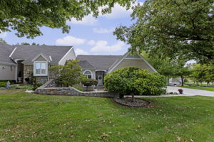  Photo 0