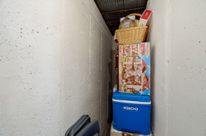  Photo 34