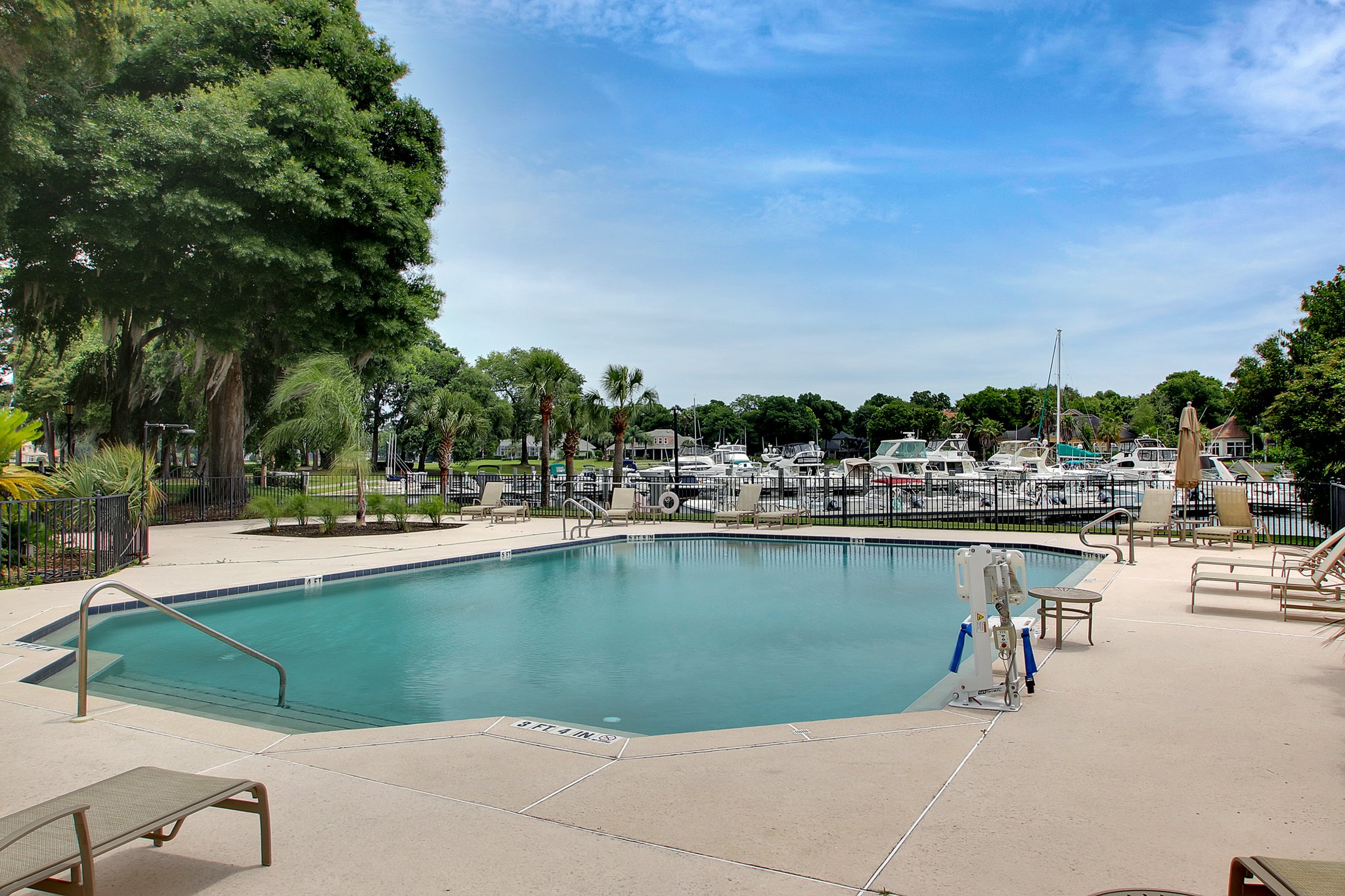 Queens Harbor Community Pool