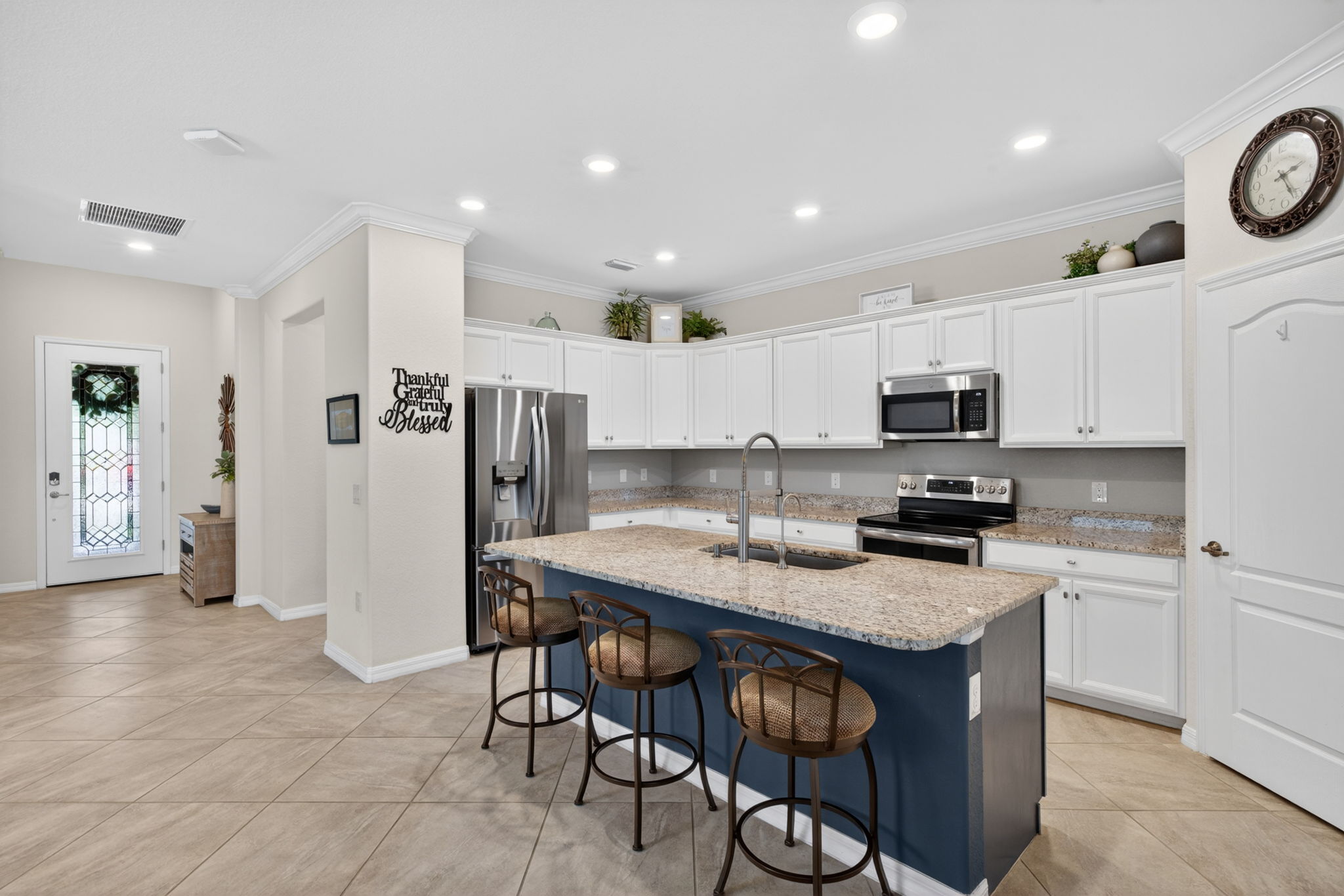 Breakfast Bar 3 of 3