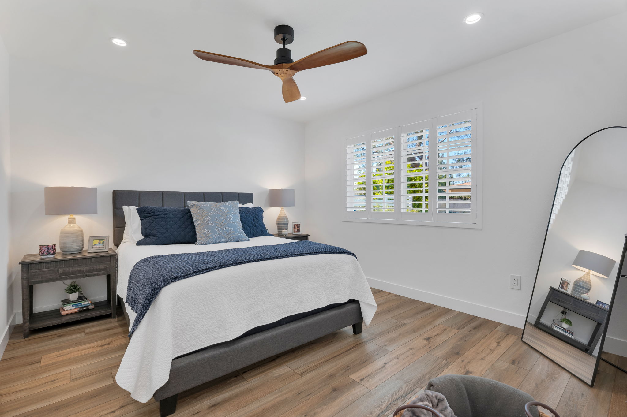 11932 Mallot Pl-HsHProd-18