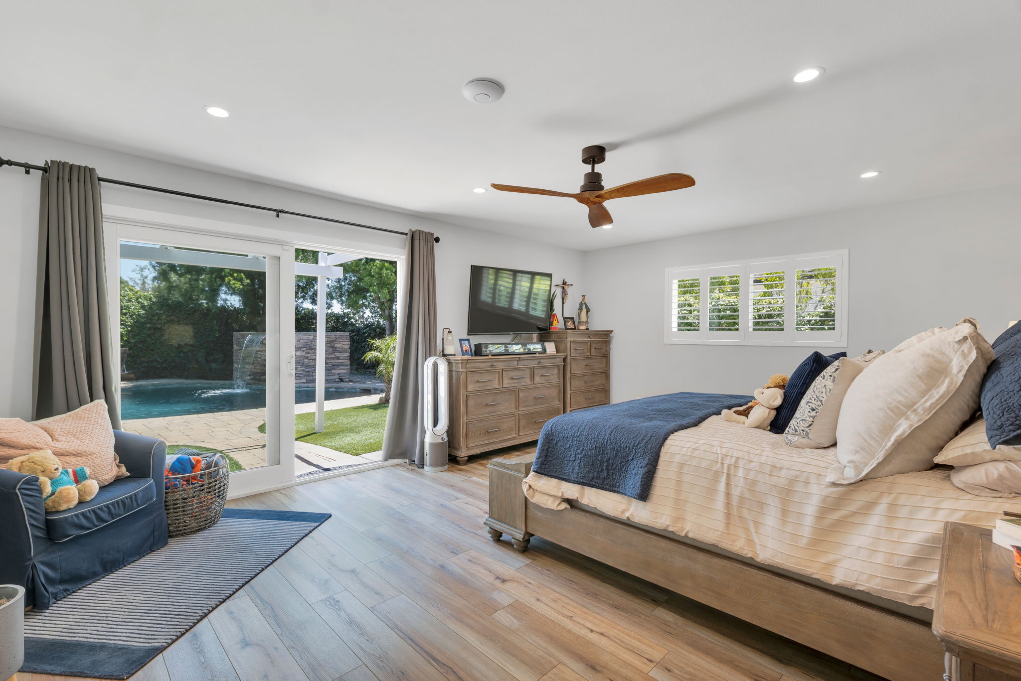 11932 Mallot Pl-HsHProd-26