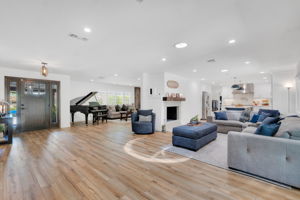 11932 Mallot Pl-HsHProd-37