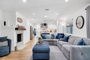 11932 Mallot Pl-HsHProd-46