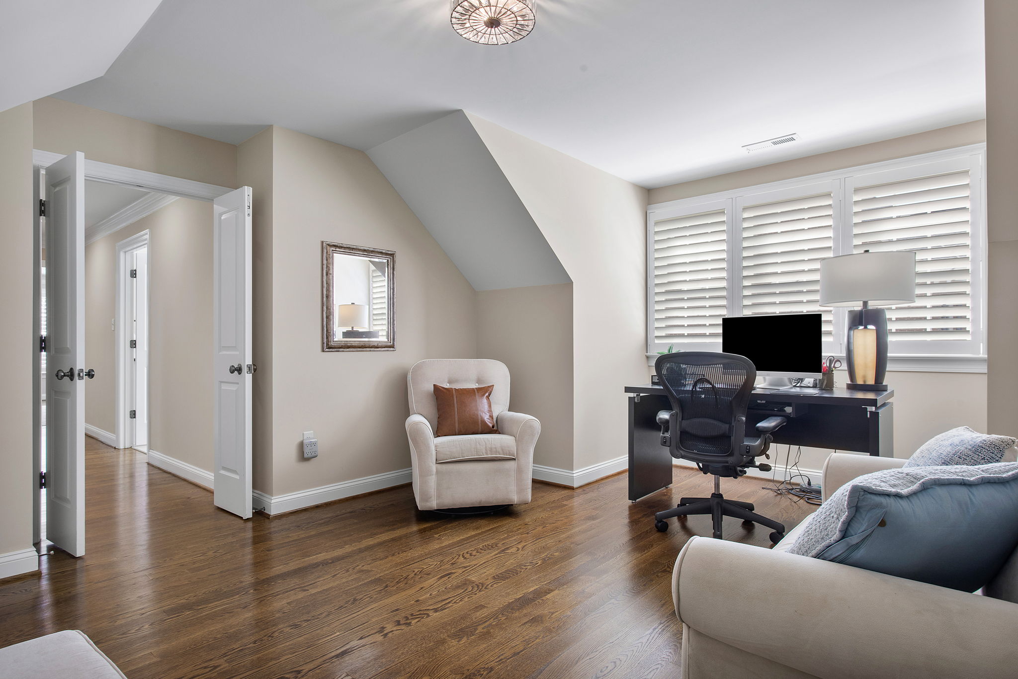41-Primary Sitting Room