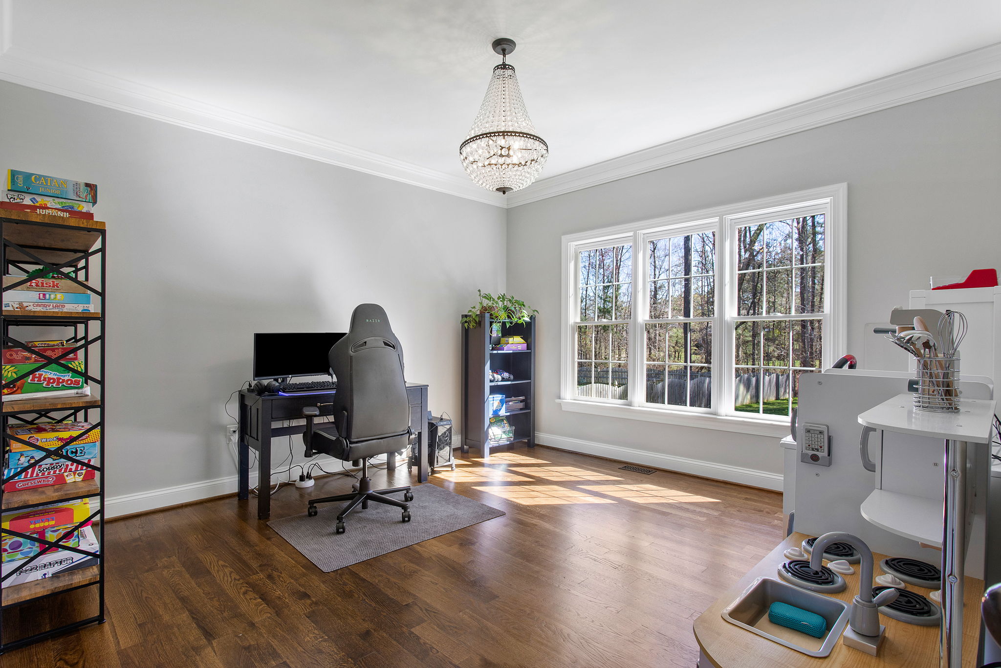 22-Sitting Room