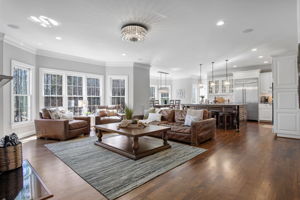 10-Family Room