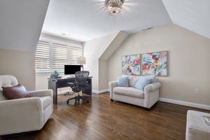 40-Primary Sitting Room