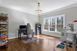 22-Sitting Room