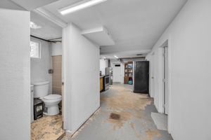 Photo 35