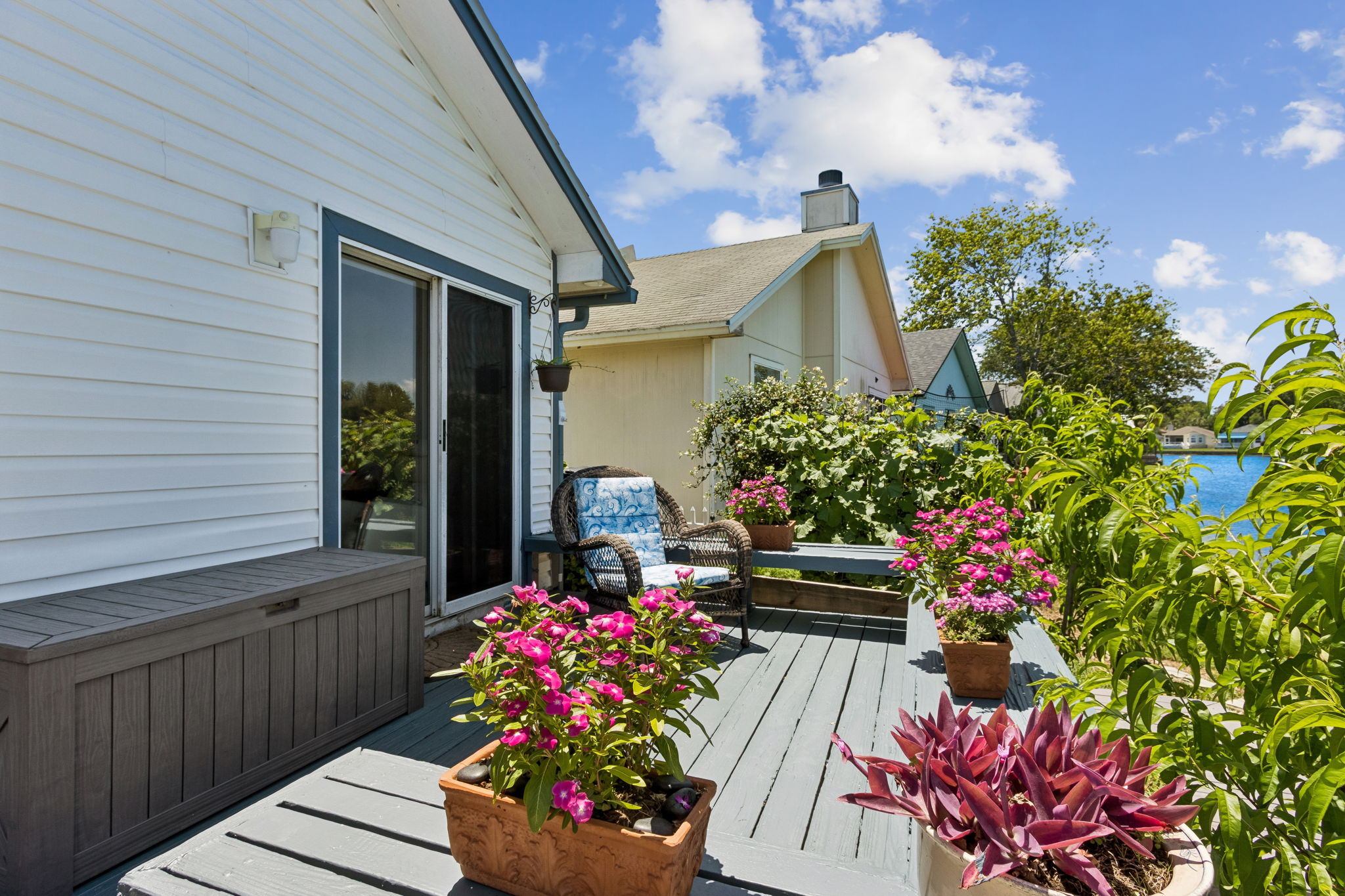 Deck