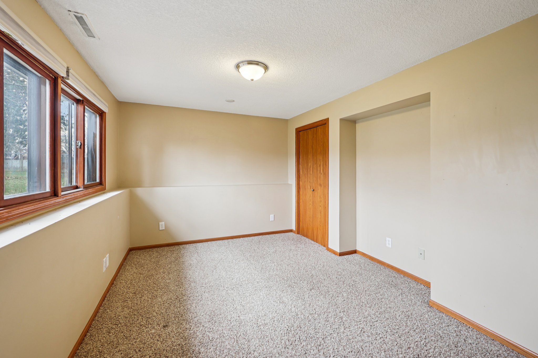 Pennsylvania Ave-S1504-027.jpg