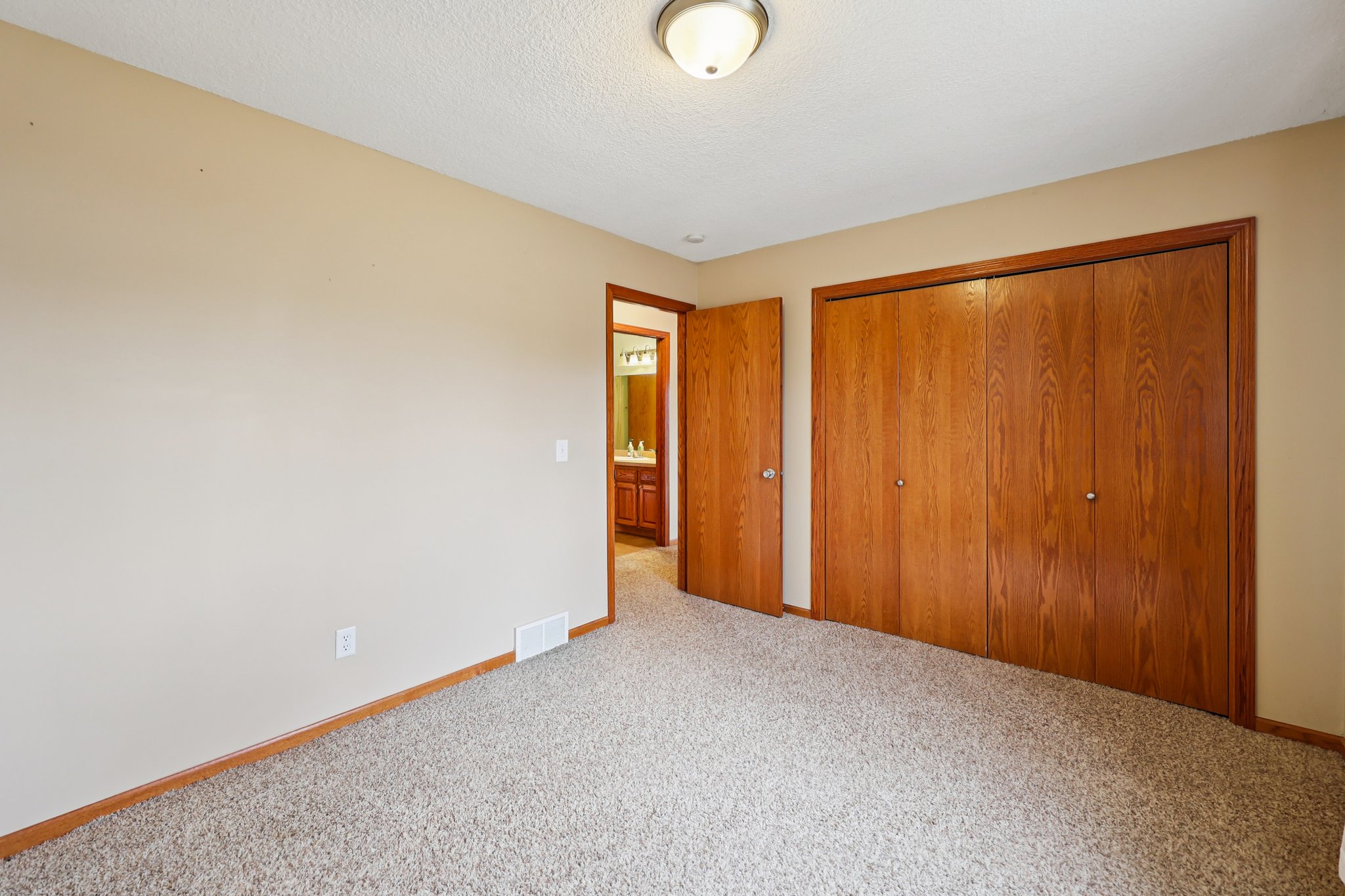 Pennsylvania Ave-S1504-036.jpg