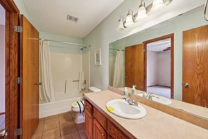 Pennsylvania Ave-S1504-031.jpg