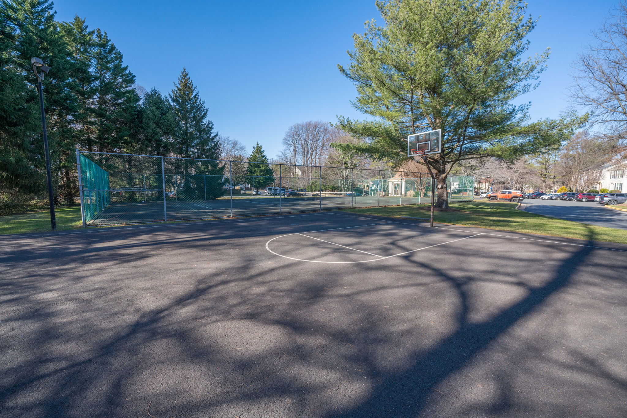 11946 Artery Dr, Fairfax, VA 22030, USA Photo 32