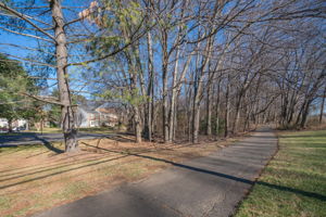 11946 Artery Dr, Fairfax, VA 22030, USA Photo 32