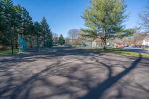 11946 Artery Dr, Fairfax, VA 22030, USA Photo 31