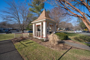 11946 Artery Dr, Fairfax, VA 22030, USA Photo 26
