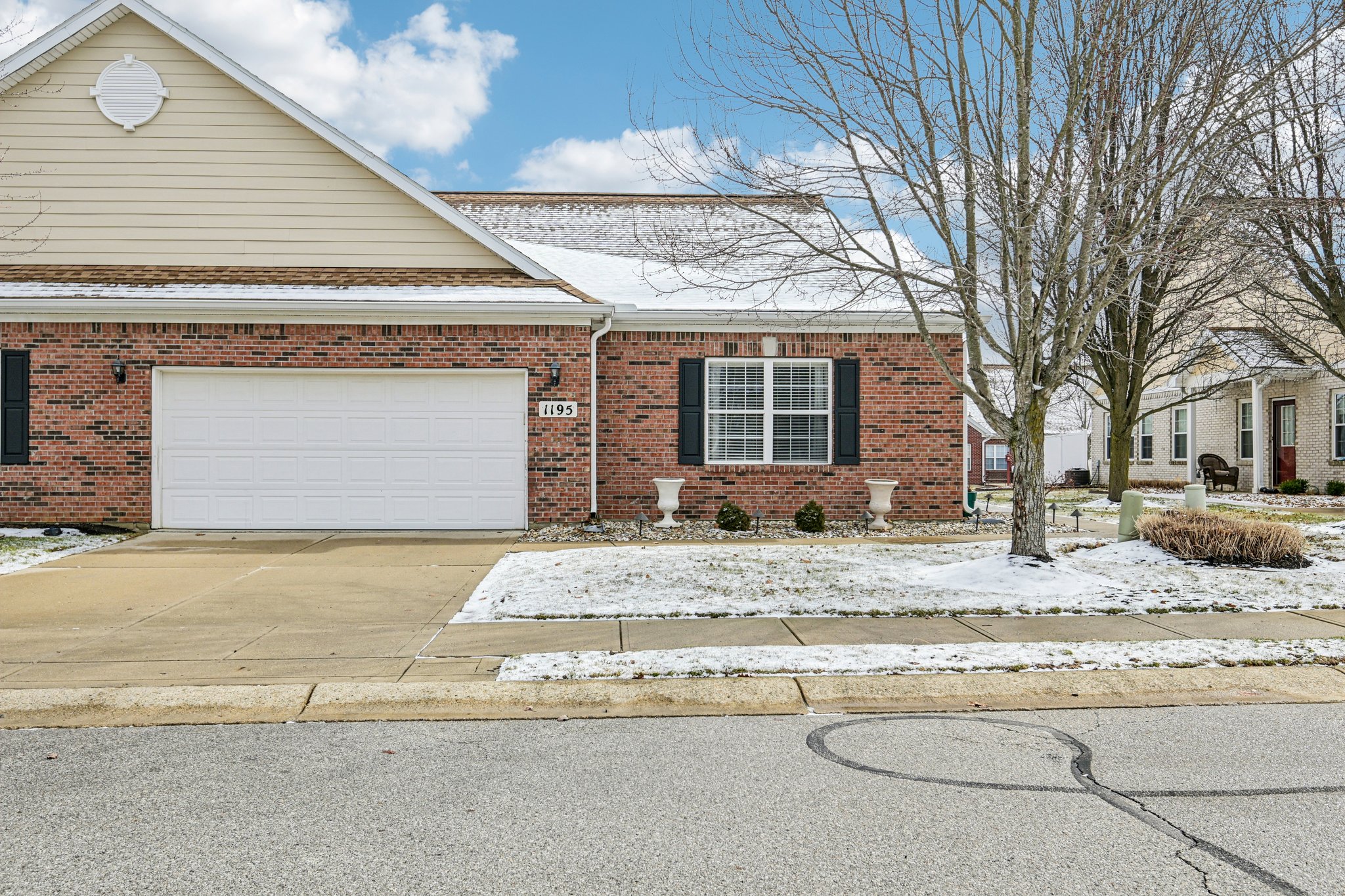 Ganton Dr-S0303-004.jpg