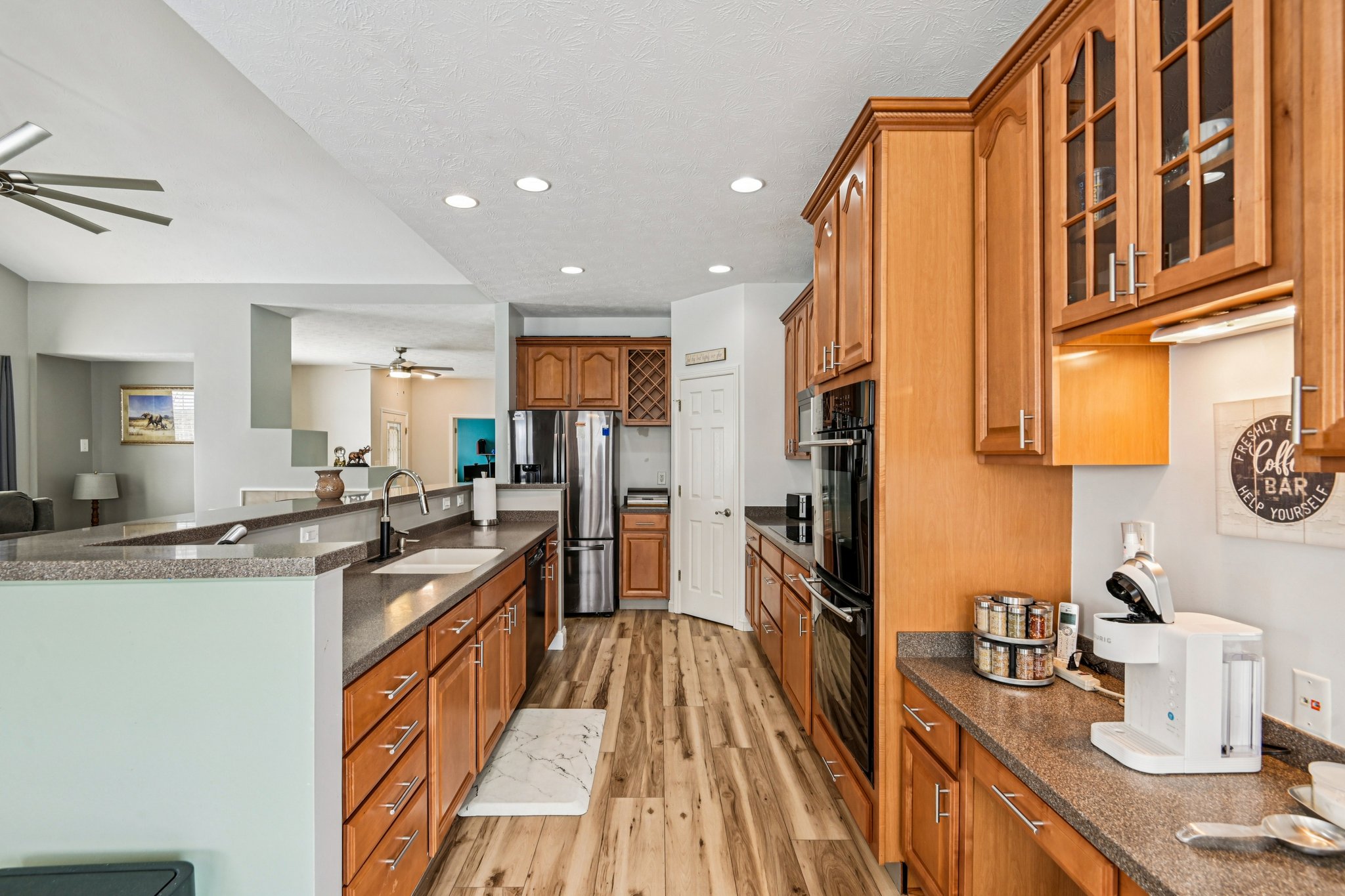 Ganton Dr-S0303-022.jpg