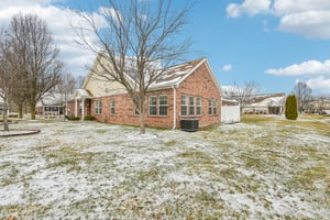 Ganton Dr-S0303-002.jpg