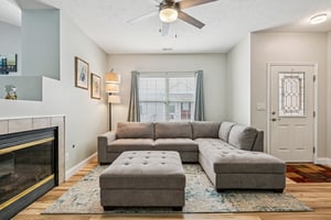 Ganton Dr-S0303-011.jpg