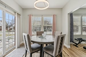 Ganton Dr-S0303-020.jpg