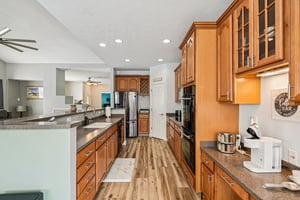 Ganton Dr-S0303-022.jpg