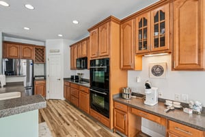 Ganton Dr-S0303-023.jpg