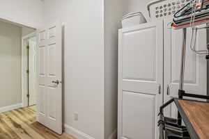 Ganton Dr-S0303-041.jpg