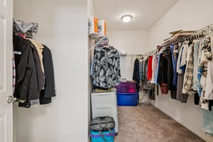 Ganton Dr-S0303-049.jpg