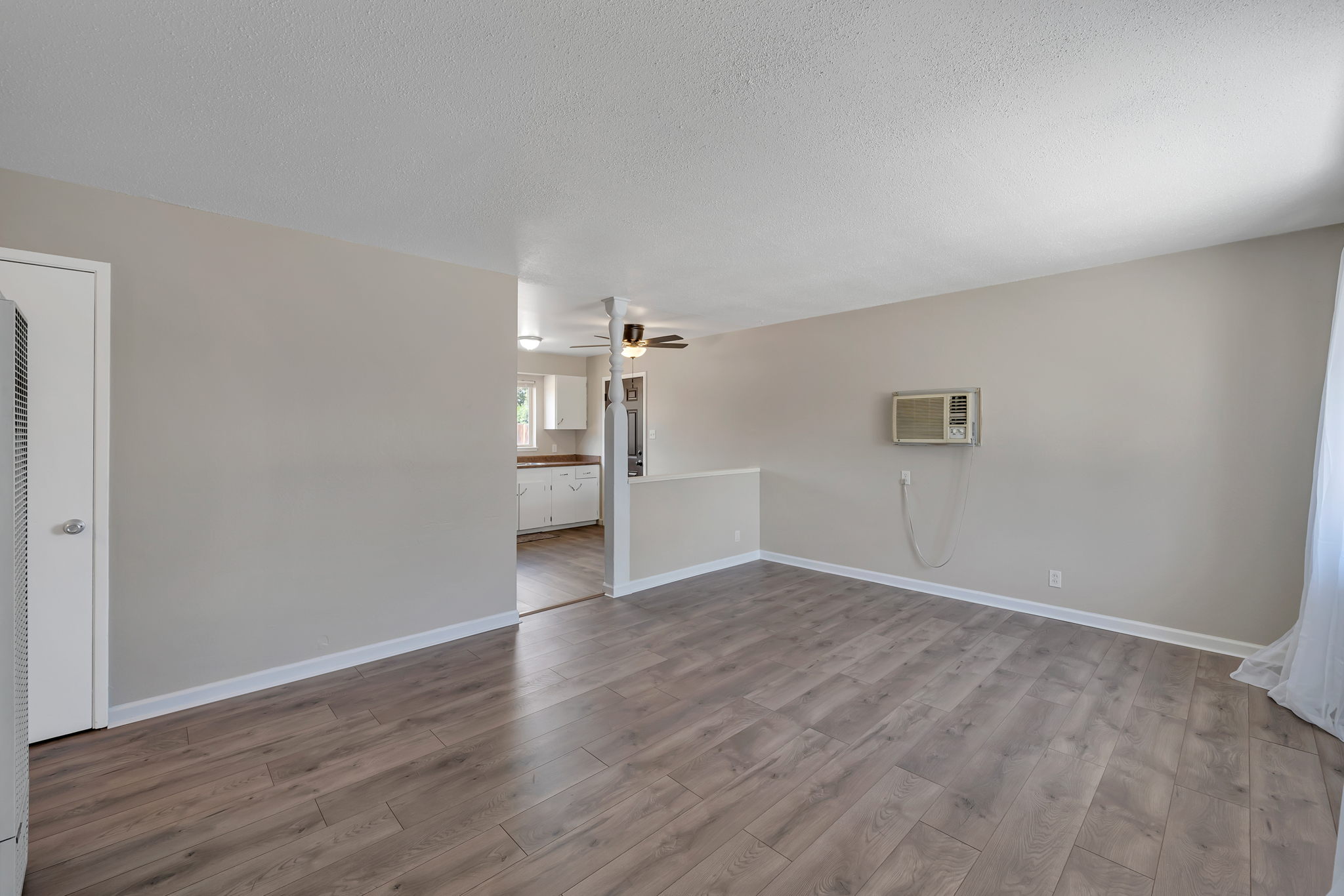 1195 Manhattan St, Reno, NV 89512, USA Photo 5