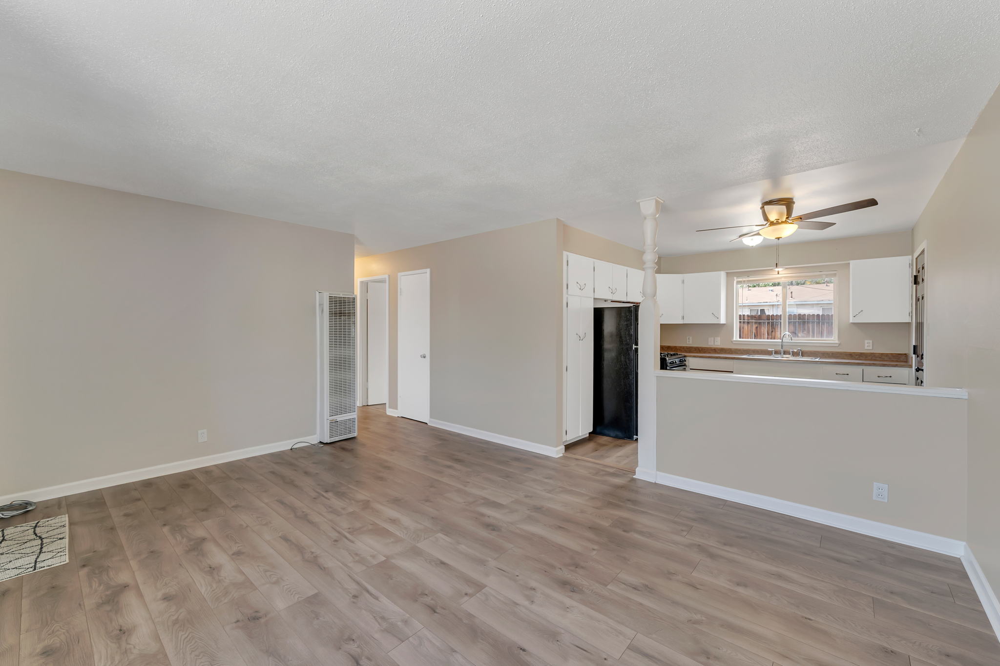 1195 Manhattan St, Reno, NV 89512, USA Photo 6